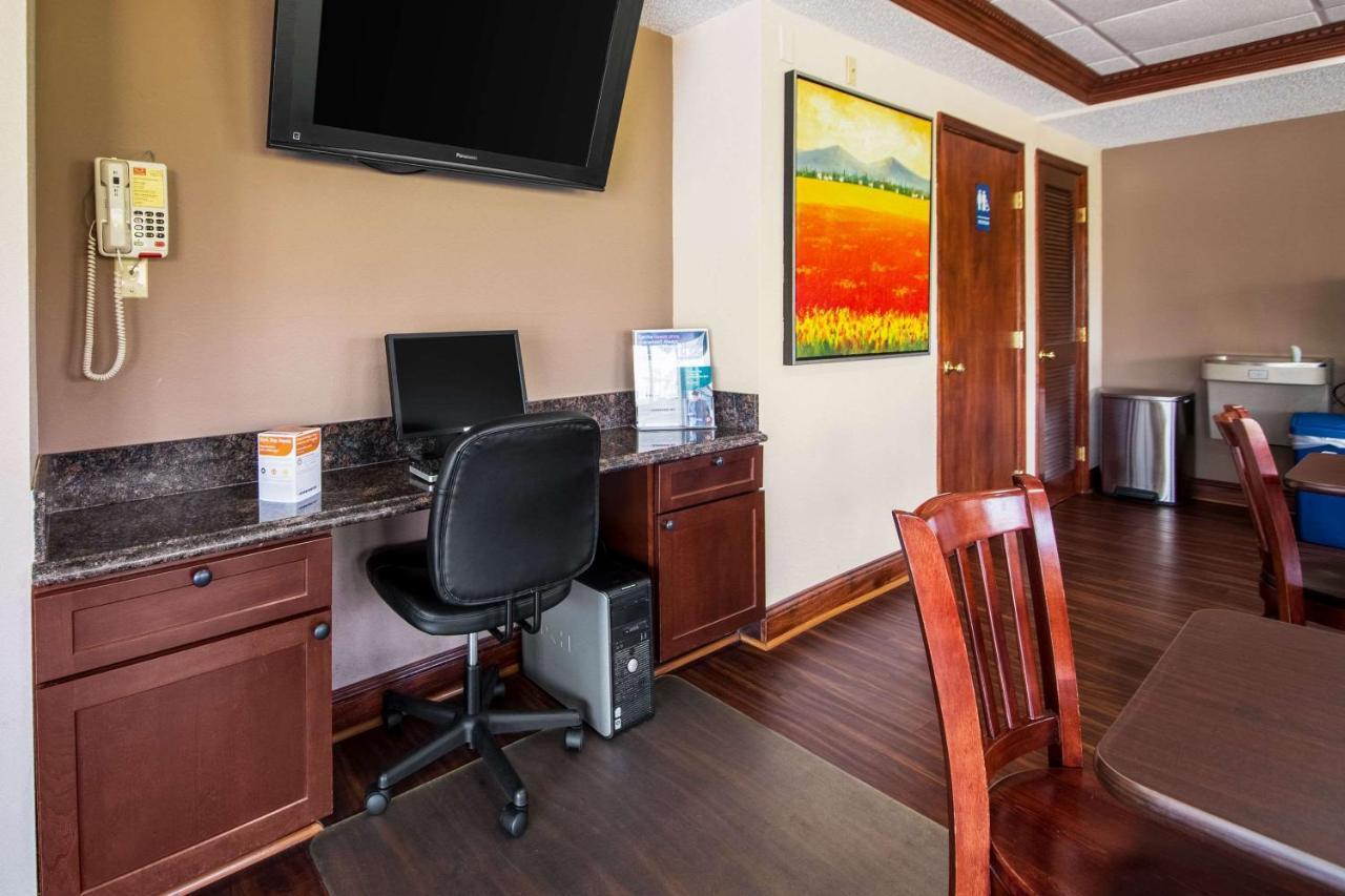 Econo Lodge Mount Laurel Zewnętrze zdjęcie